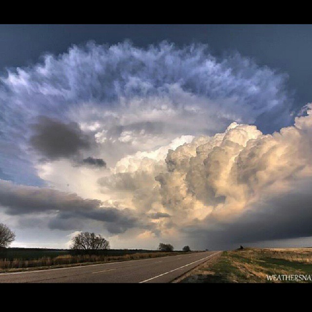 The most picturesque storm of my 2013 chase season near #GreatBend #Kansas April 2013 ©Zach Roberts #pics #photography #weather
