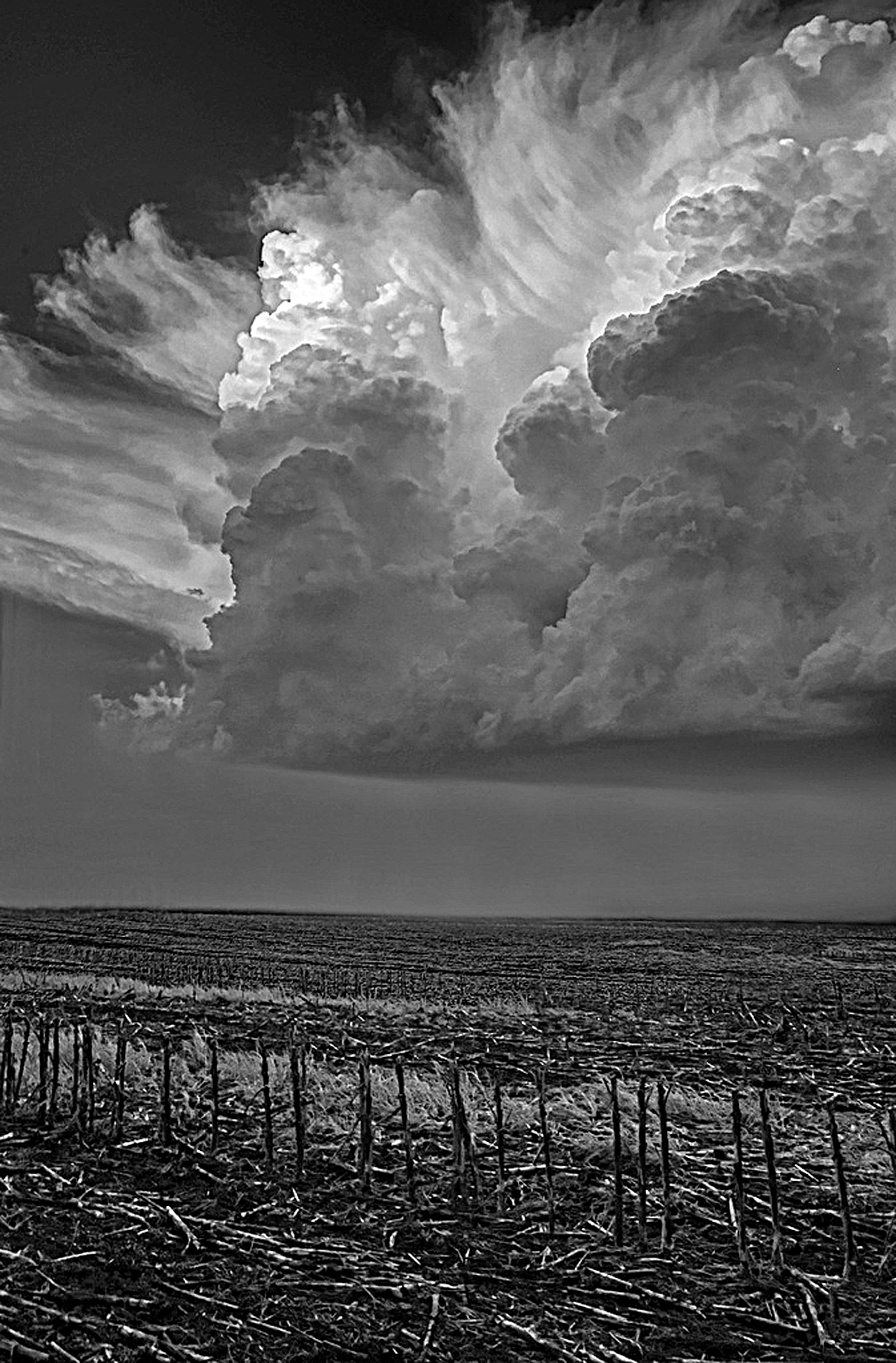 Storm photography spotlight Kansas storm chase Storm photography spotlight storm chase