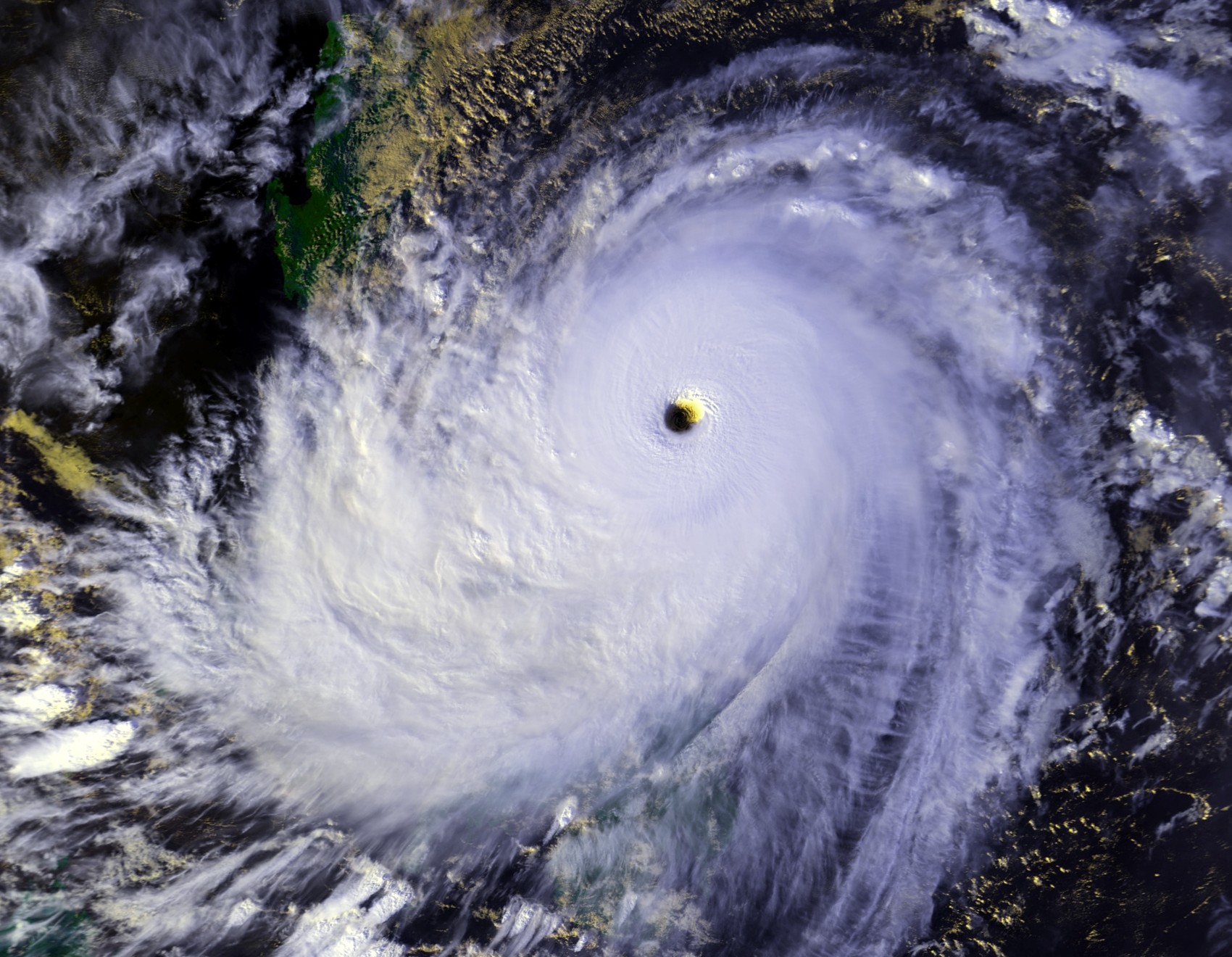 Typhoon Nina Typhoon Nina