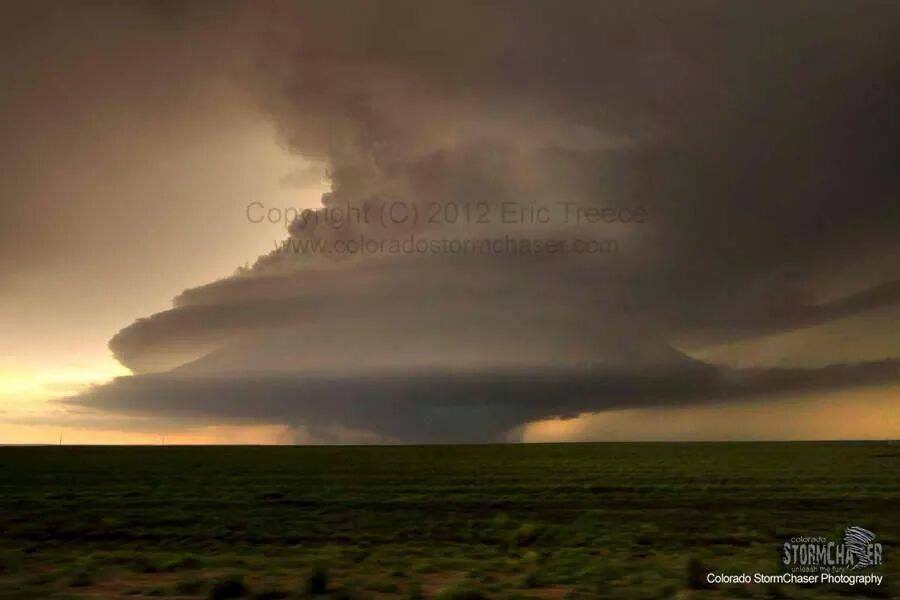 One of my all time favorite structure shots..... TOR warned Supercell near Reed, OK in March 2012.