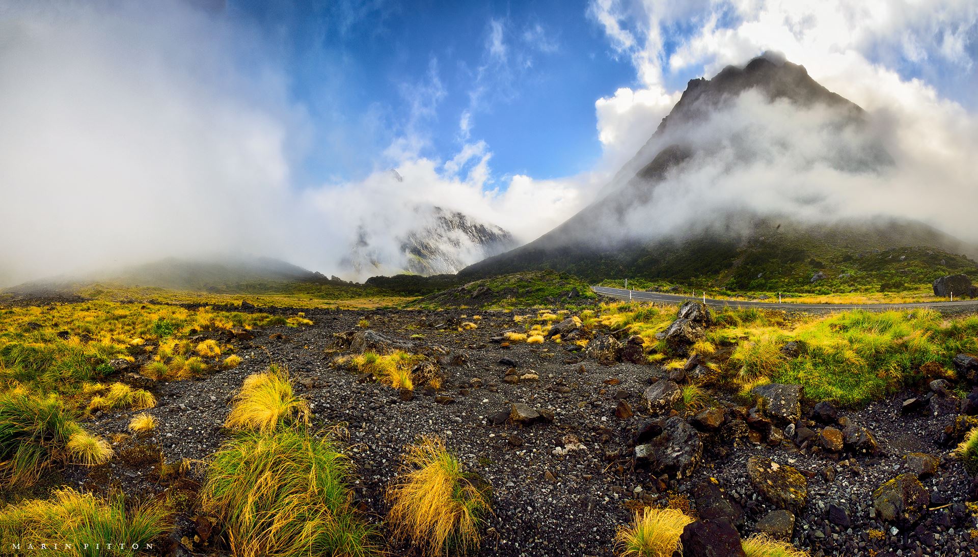 Greetings from New Zeakand - south island This is taken few days ago on our way to national park Milford sound.. we where surrounded by low clouds in early morning.. what an amazing view was that...for a lifetime memory.. Greetings from New Zeakand - south island This is taken few days ago on our way to national park Milford sound.. we where surrounded by low clouds in early morning.. what an amazing view was that...for a lifetime memory..